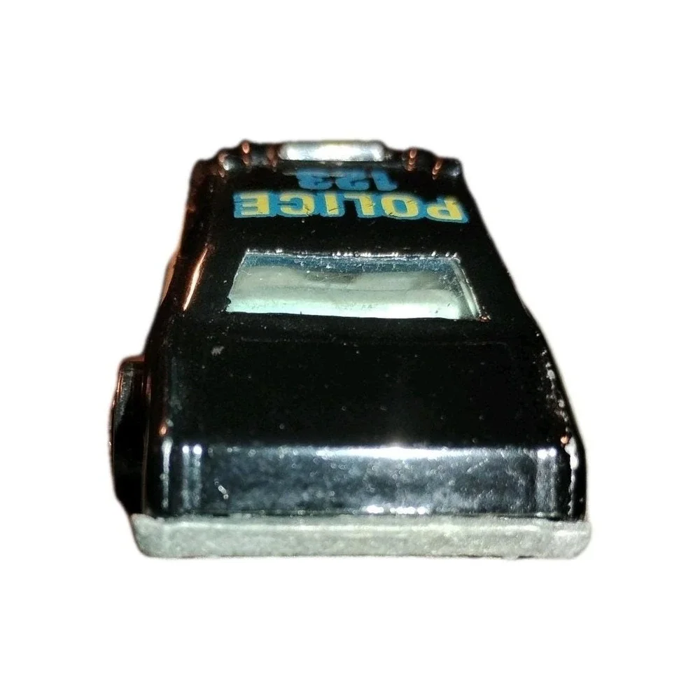 HOT WHEELS 7 SPOKE POLICE CAR 123 MALAYSIA 1977 